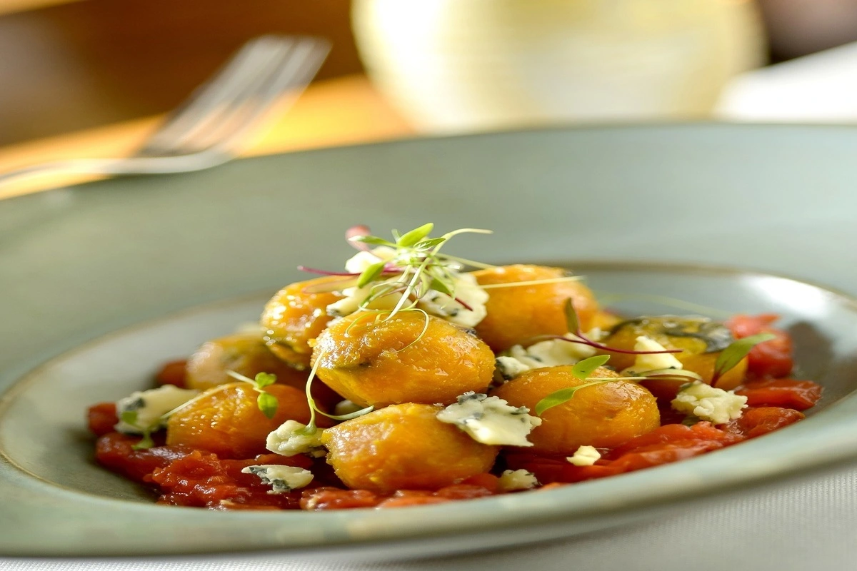 Receita de Gnocchi de abóbora com manteiga queimada e sálvia